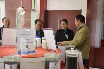 南陽(yáng)市政協(xié)副主席、市民族宗教事務(wù)局局長(zhǎng)馬偉在西保集團(tuán)走訪調(diào)研